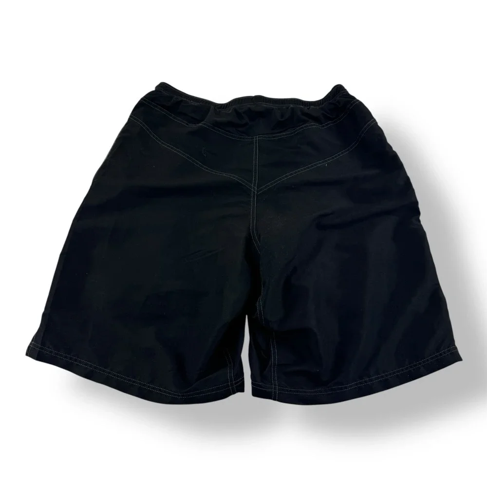 Canari Black Padded Bicycling Cargo‎ Shorts Cut #12090 Mens Size 32x11.5